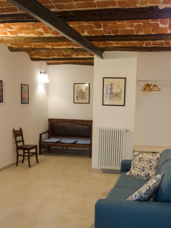 La Tintoria Suites Asti Ngoại thất bức ảnh